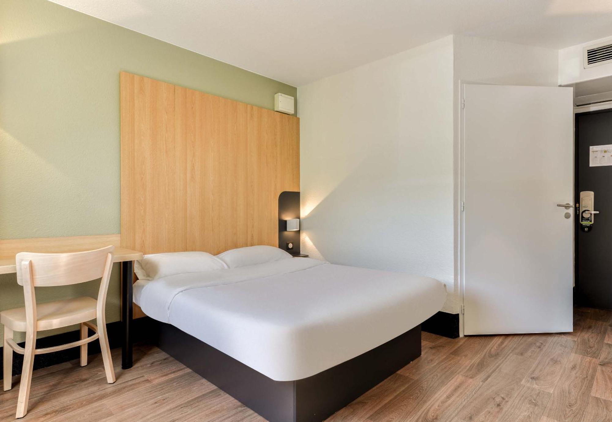 B&B Hotel Beziers Exterior photo