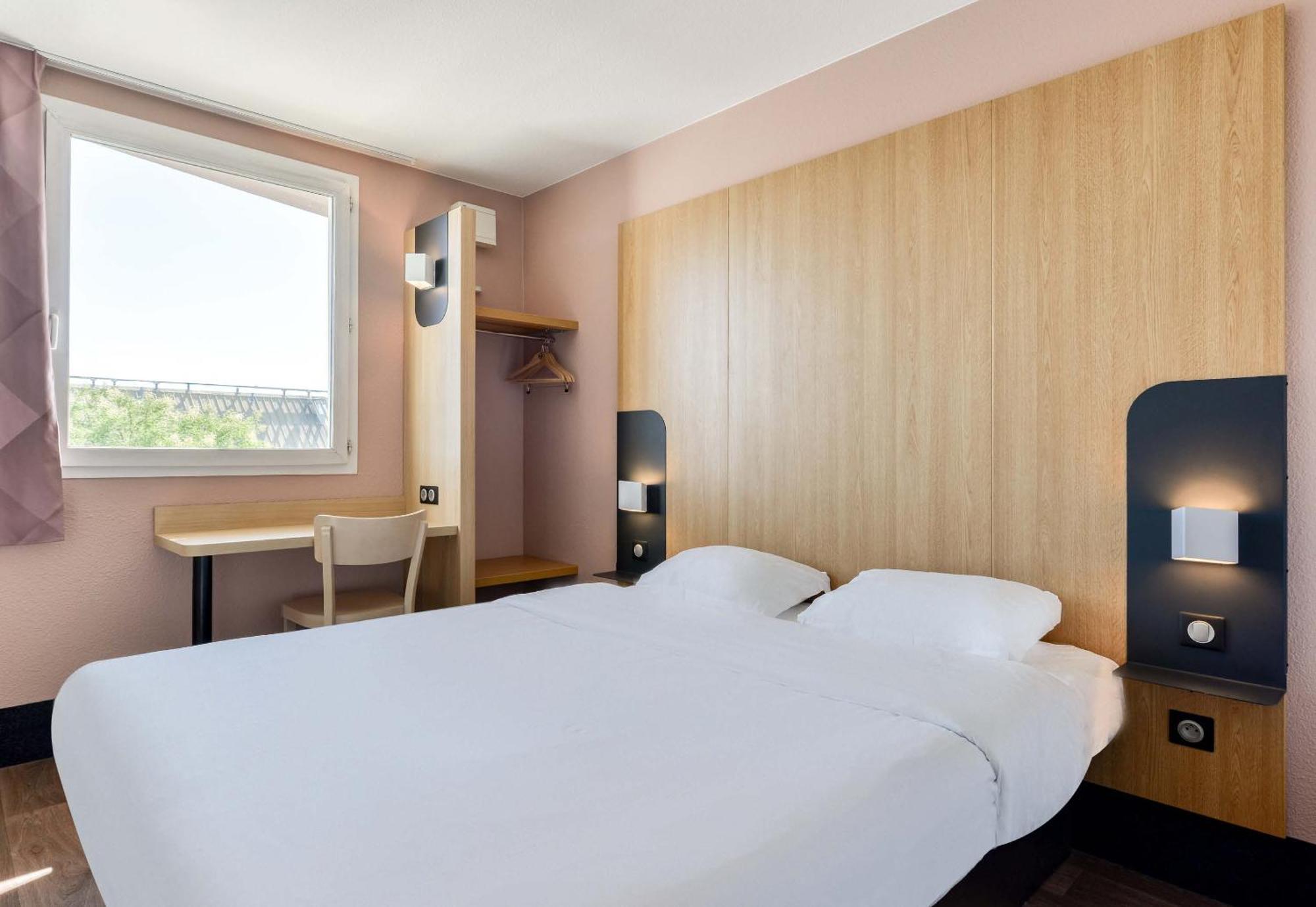 B&B Hotel Beziers Exterior photo