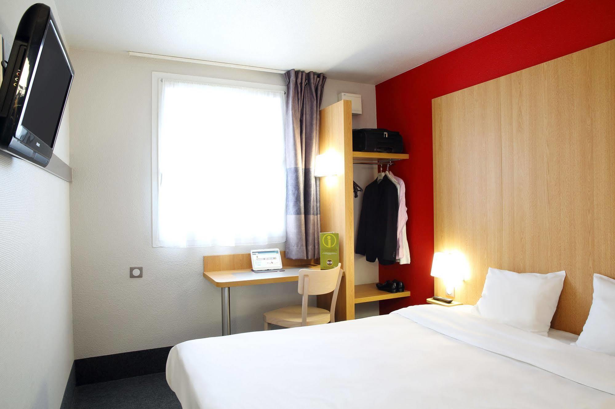 B&B Hotel Beziers Exterior photo