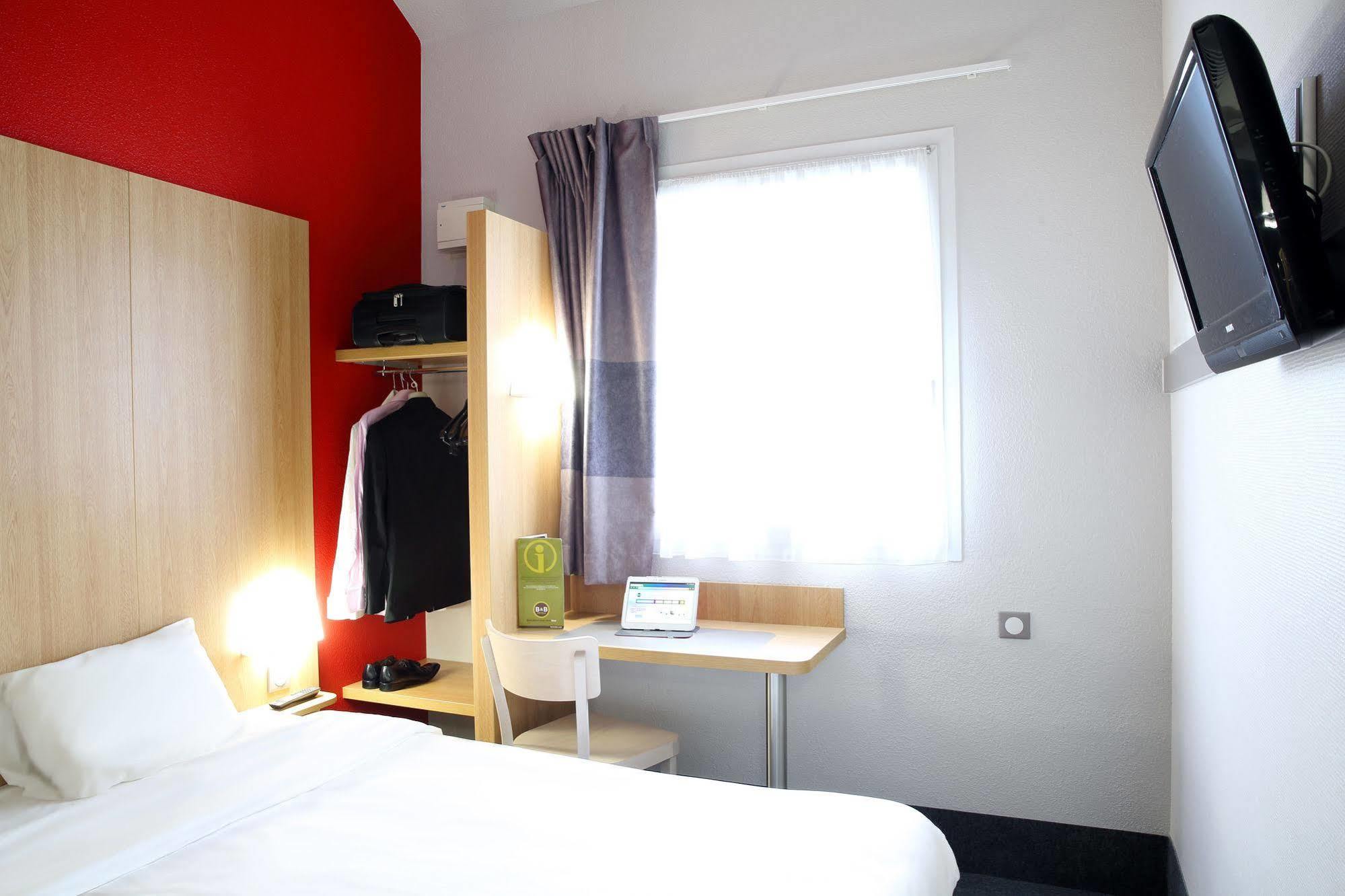 B&B Hotel Beziers Exterior photo